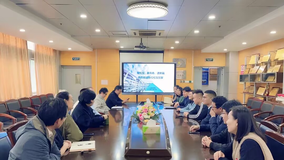 2E8D8DC2D75DB589C30D0B847E17F110